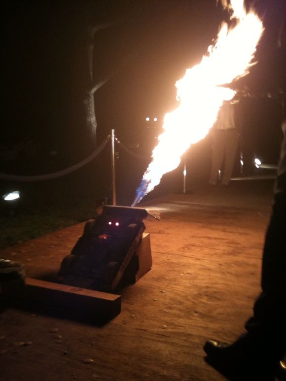 image from http://askpang.typepad.com/.a/6a00d8341c74ed53ef01310f9af7d6970c-pi